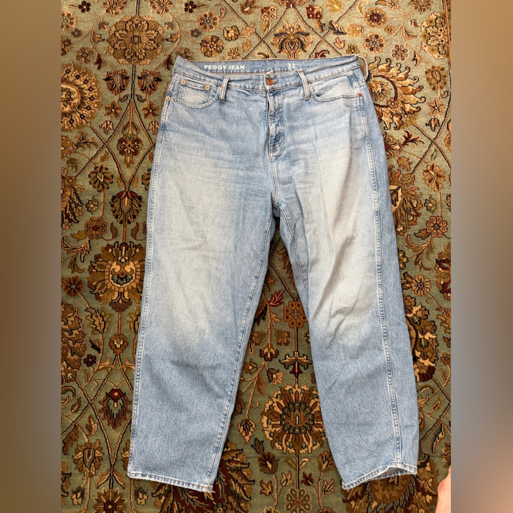 J. Crew Women's Peggy Tapered Jeans in Delancey Light Wash